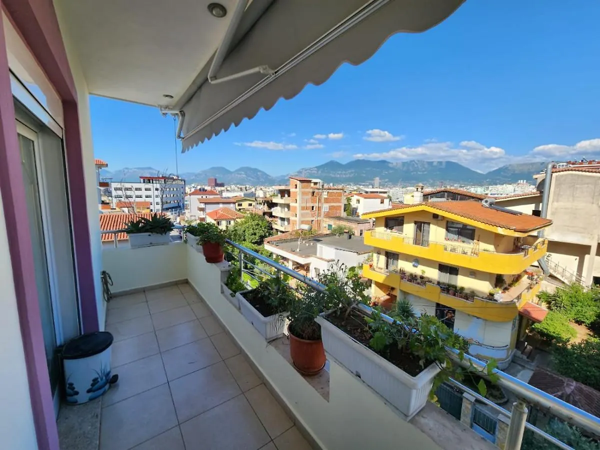 Tirana Class House Affittacamere